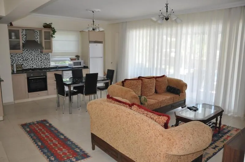 פאטהיה Mountains Villa 0*,