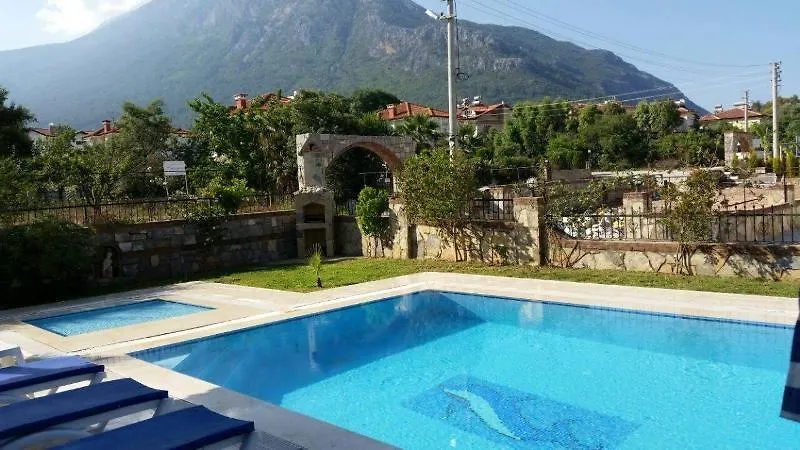 פאטהיה Mountains Villa